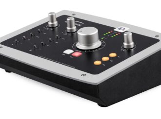 AD-DA Interface & Monitoring System Audient iD22