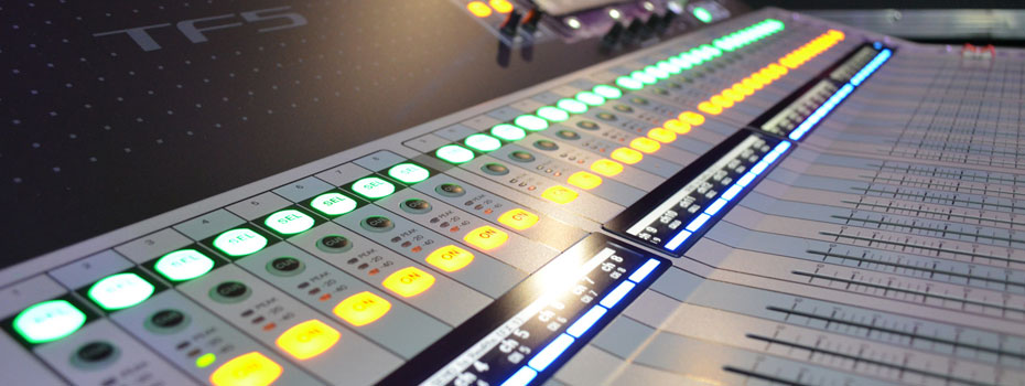 První kus Yamaha TF5 v České republice dorazil do Musicdata