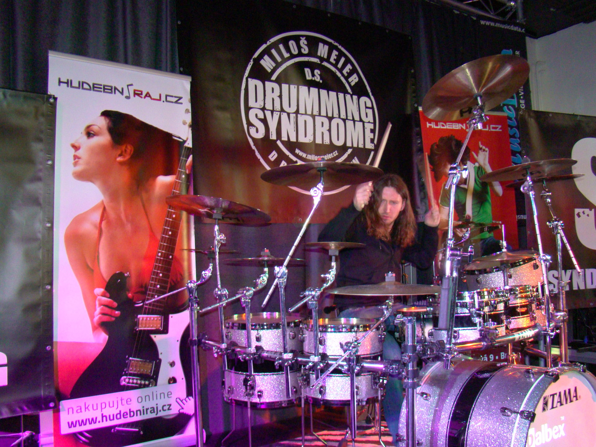 DRUMMING SYNDROME BRNO