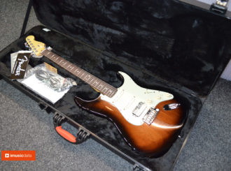 Obrázek č.1 article Limitovaná edice Fender American Deluxe Mahogany Stratocaster HSS