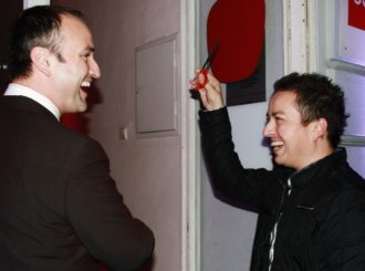 Obrázek č.1 article Zpěvák Petr Bende otevřel Hudební ráj V Brně!