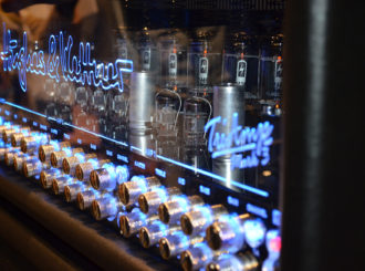 Obrázek č.2 article Co se děje ve Frankfurtu: Hughes & Kettner TriAmp MKIII
