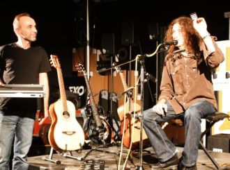 Obrázek č.3 article GWYN ASHTON v showroomu MusicData