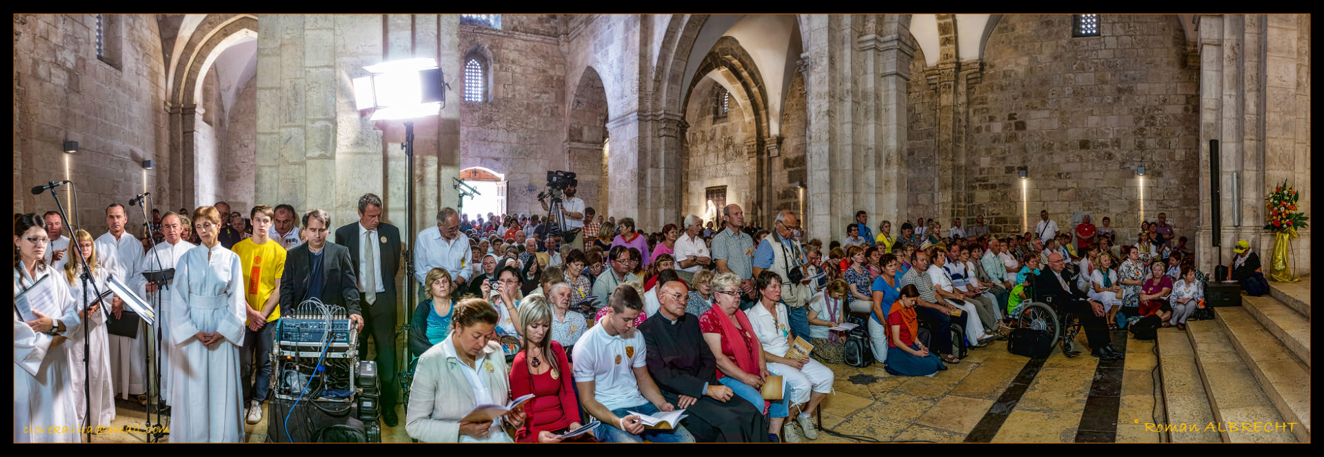 HK Audio Elements - ozvučení pouti do Izraele HK Audio Elements - ozvučení pouti do Izraele