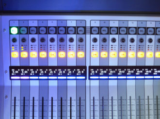 Obrázek č.4 article První kus Yamaha TF5 v České republice dorazil do Musicdata