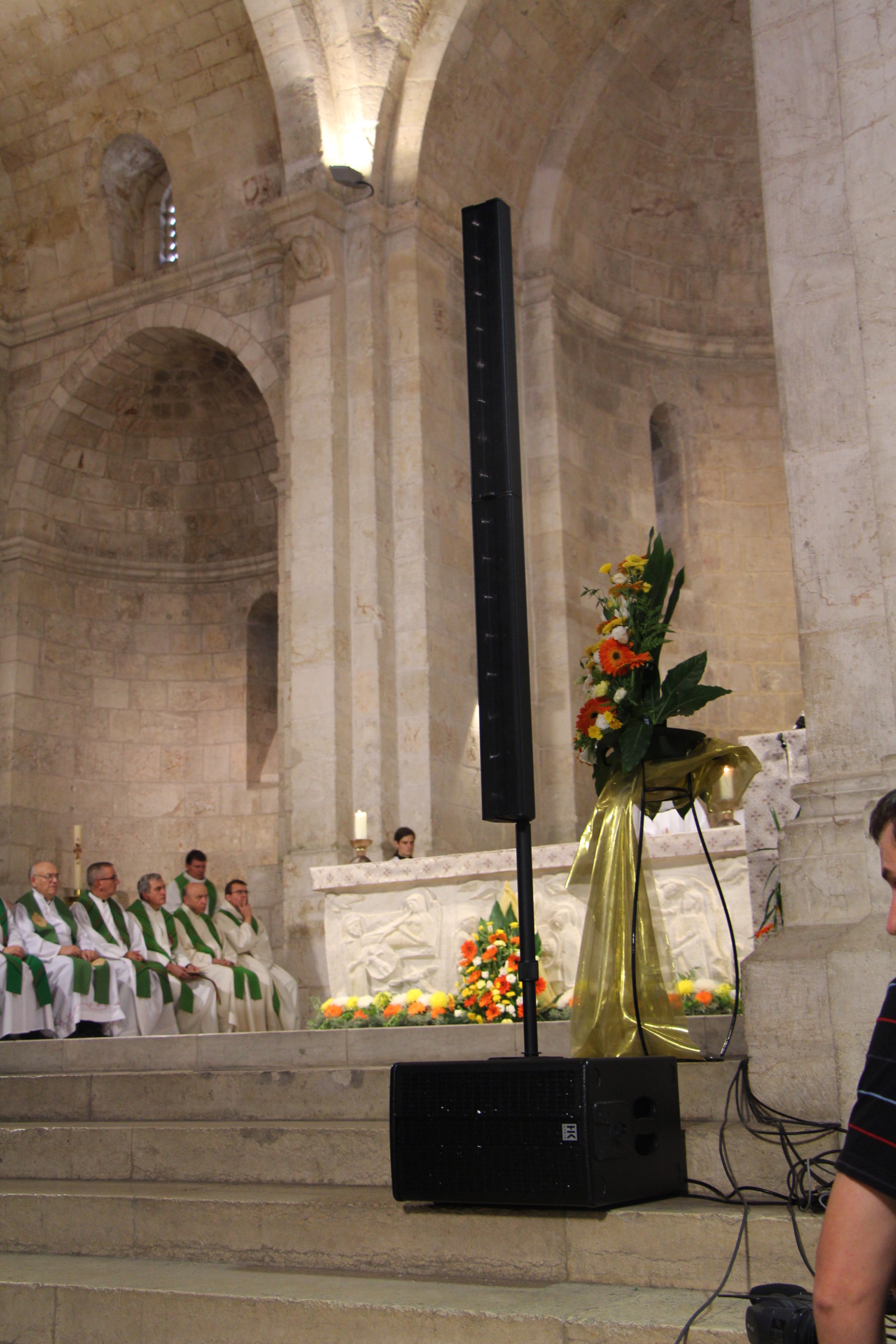 HK Audio Elements - ozvučení pouti do Izraele HK Audio Elements - ozvučení pouti do Izraele