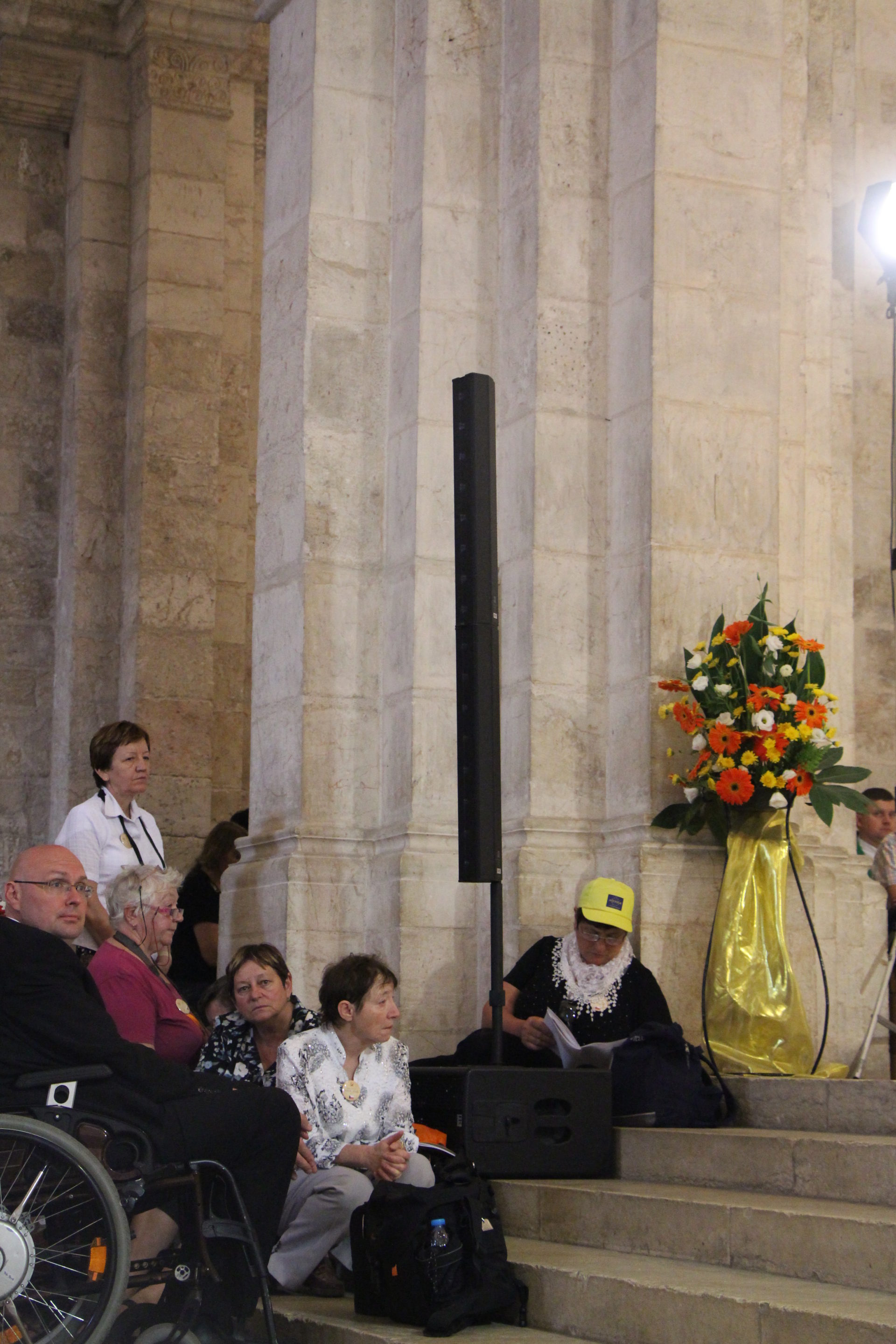 HK Audio Elements - ozvučení pouti do Izraele HK Audio Elements - ozvučení pouti do Izraele