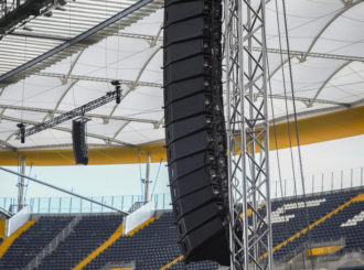 Obrázek č.6 article We Are Filling the Stadium - HK Audio