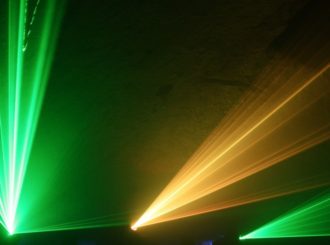 Obrázek č.6 article Zpěvák Petr Bende otevřel Hudební ráj V Brně!