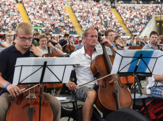 Obrázek č.8 article We Are Filling the Stadium - HK Audio