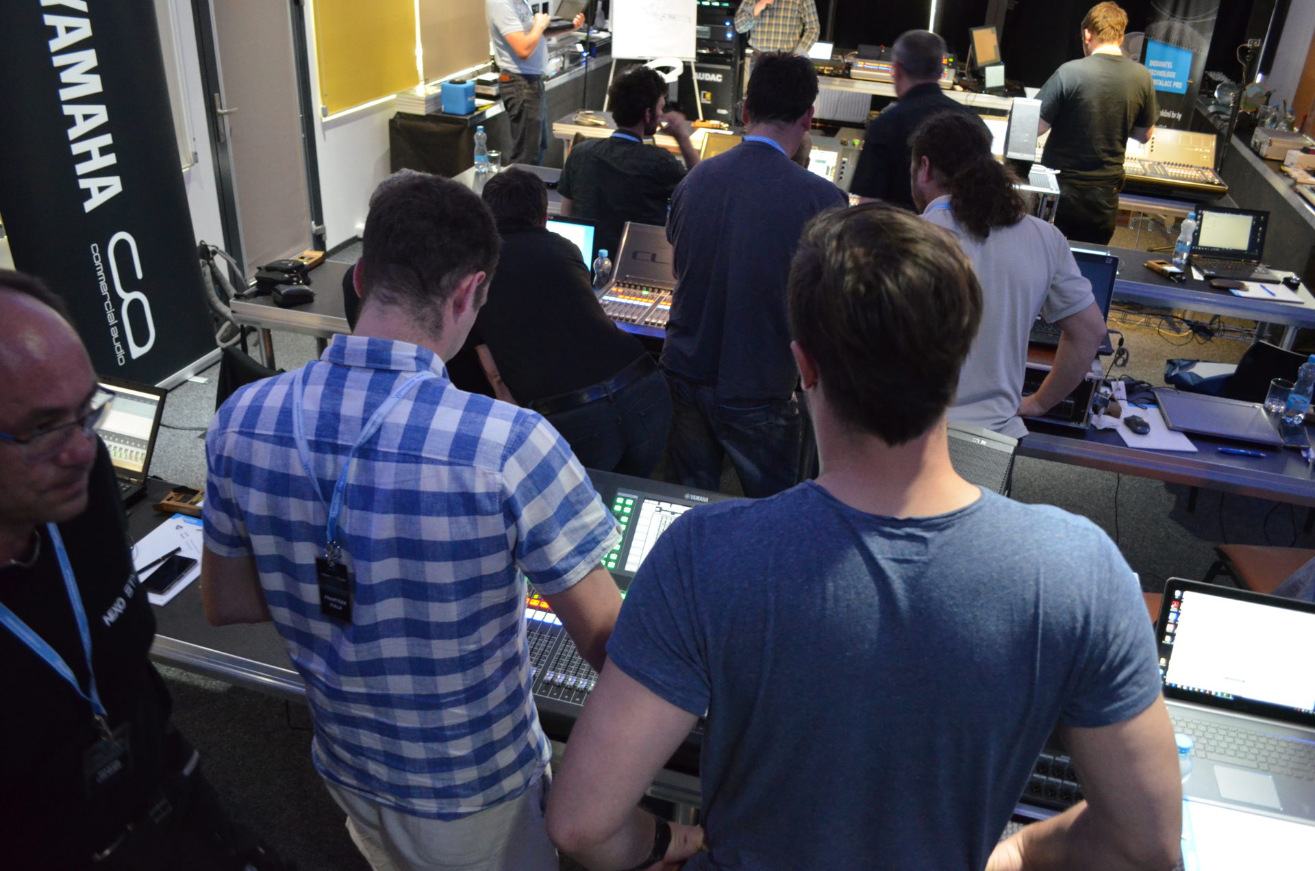 Odhalili jsme vše okolo protokolu DANTE a digital audio networkingu