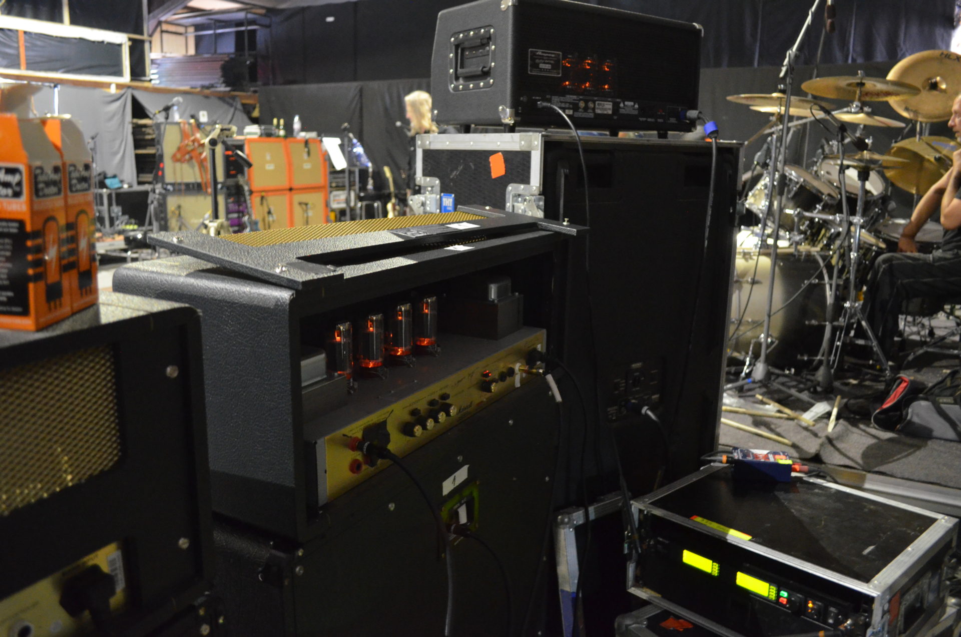 Jak jsme přelampovali kytarové zesilovače skupině Kabát a jak může pomoci přelampování Vám