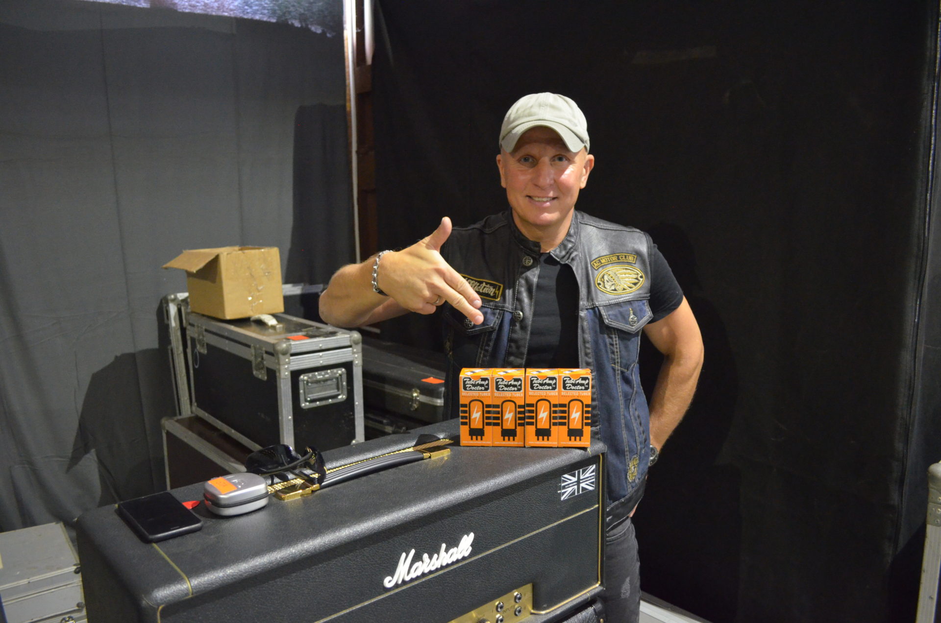 Jak jsme přelampovali kytarové zesilovače skupině Kabát a jak může pomoci přelampování Vám