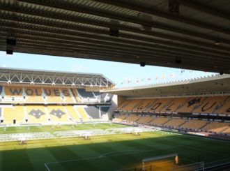 HISTORICKY PRVNÍ LIGOVÝ FOTBALOVÝ STADION V BRITÁNII JE VYBAVEN PA/VA SYSTÉMEM NEXO