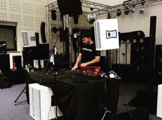 Obrázek č.2 article HK Audio LUCAS 2K18 systém na Native Instruments Hands On Haptic Tour