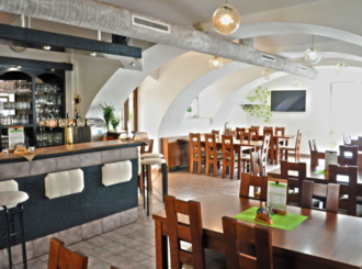 Obrázek č.1 reference Ozvučení Městské Restaurace ve Světlé nad Sázavou