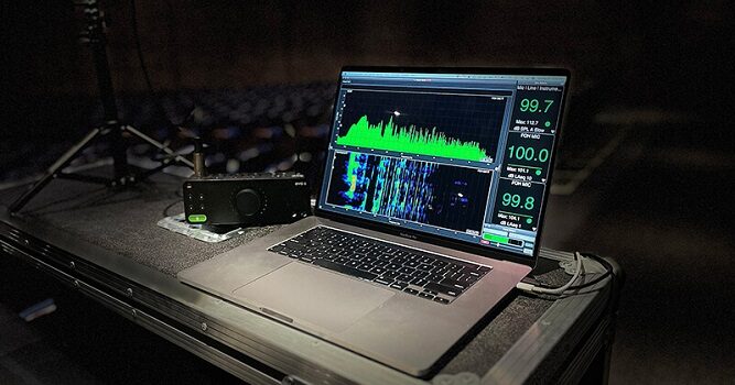 Řešení „Gain Changing“ od společnosti Rational Acoustics a Audient