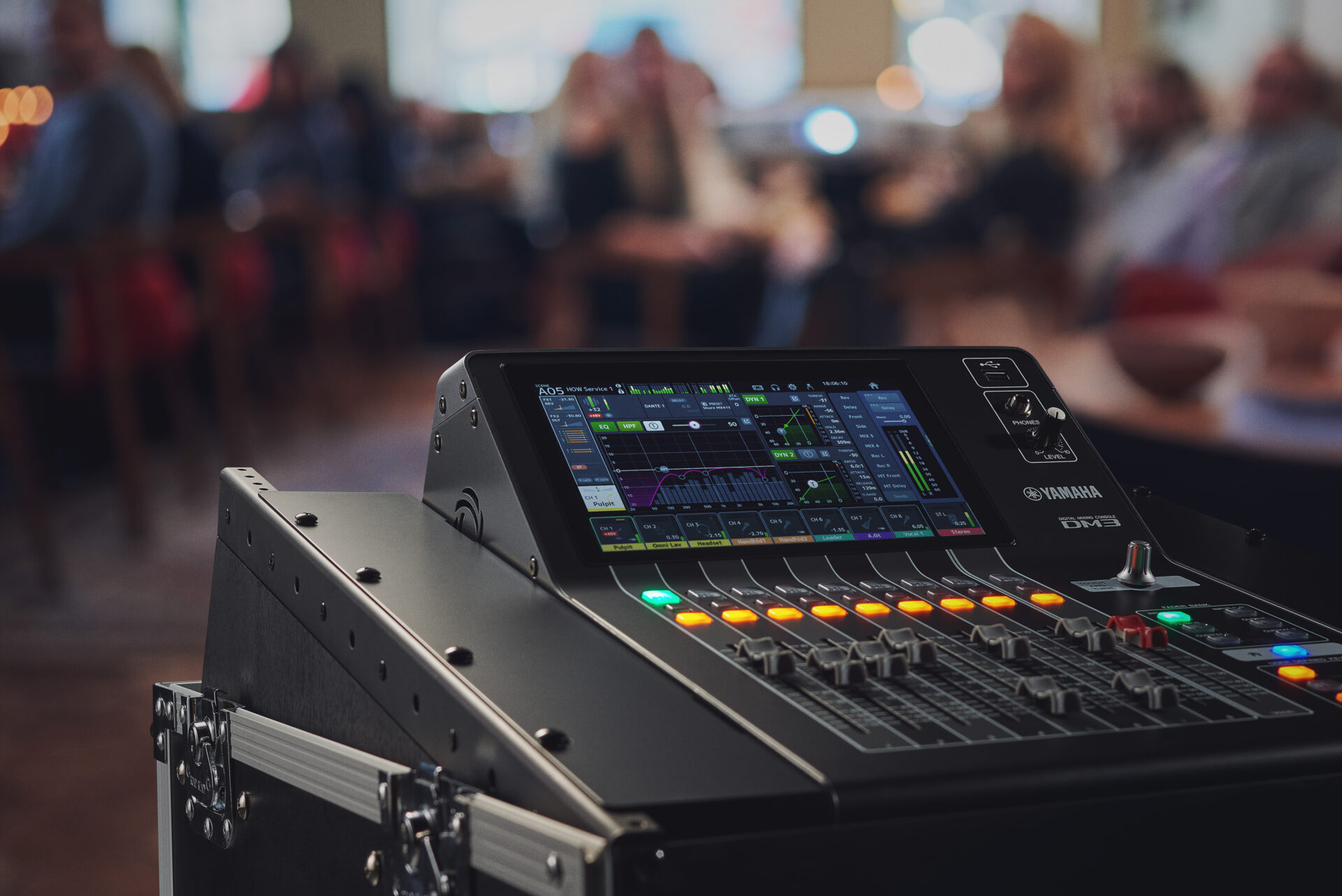 Nové ultra kompaktní digitální mixpulty Yamaha DM3 Nové ultra kompaktní digitální mixpulty Yamaha DM3