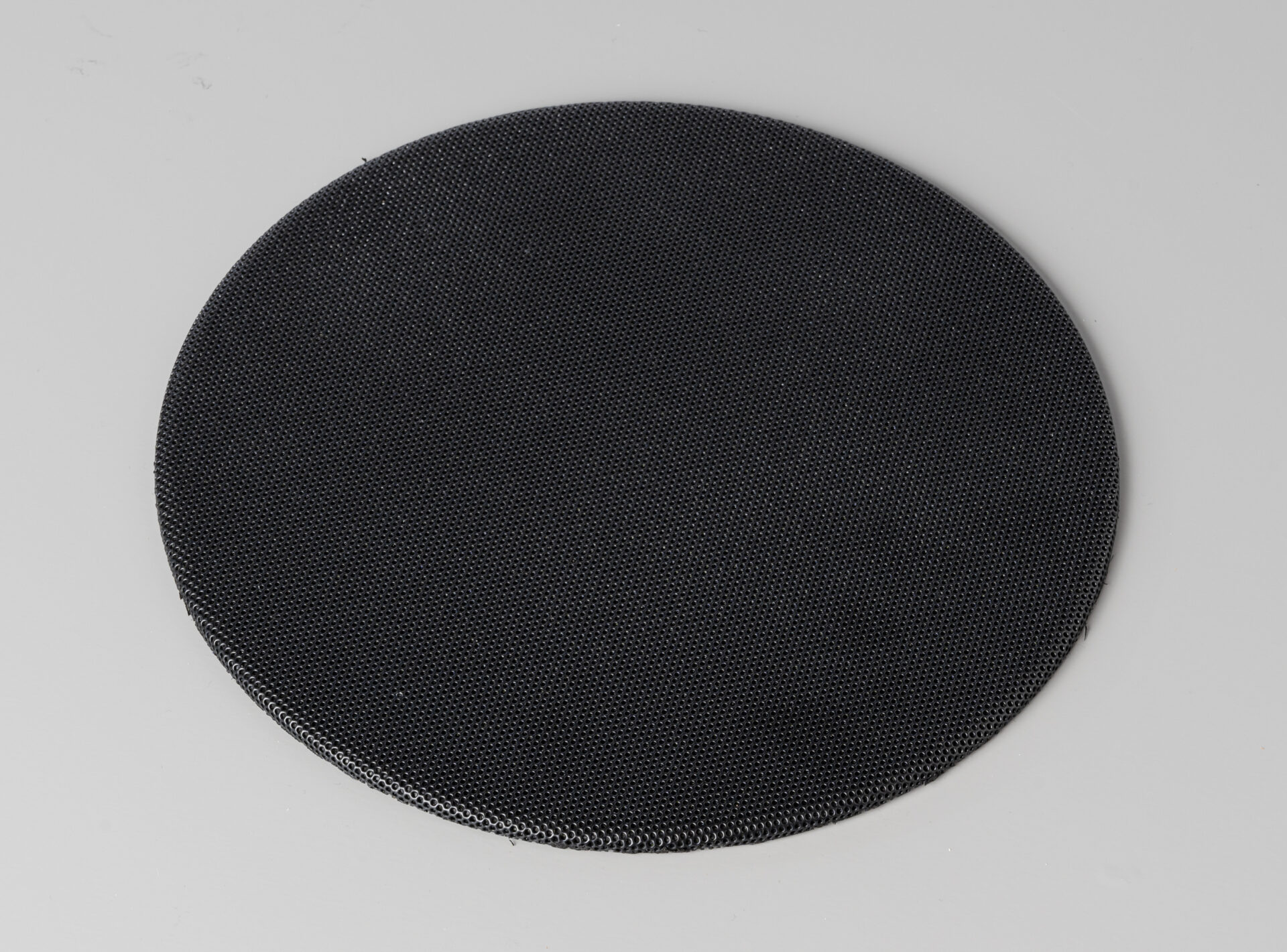 HK Audio rozšiřuje portfolio SI SERIES o vysoce kvalitní stropní reprosoustavy