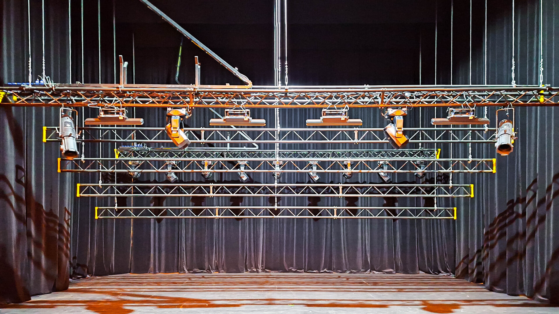 Kulturní a kreativní centrum Ostrov Kulturní a kreativní centrum Ostrov