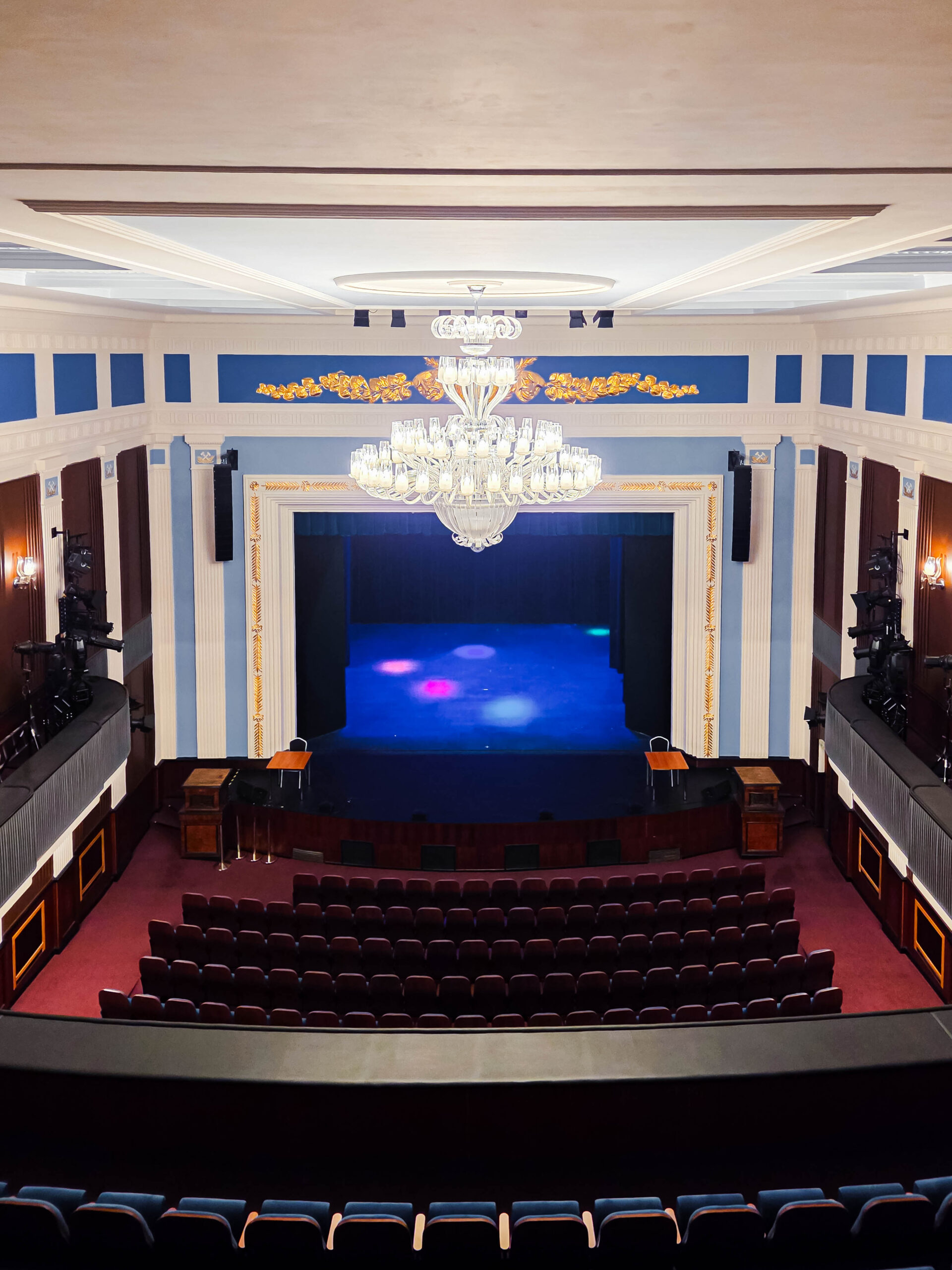 Kulturní a kreativní centrum Ostrov Kulturní a kreativní centrum Ostrov